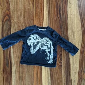 🌟 2/$7 🌟 Gap dinosaur t-shirt.